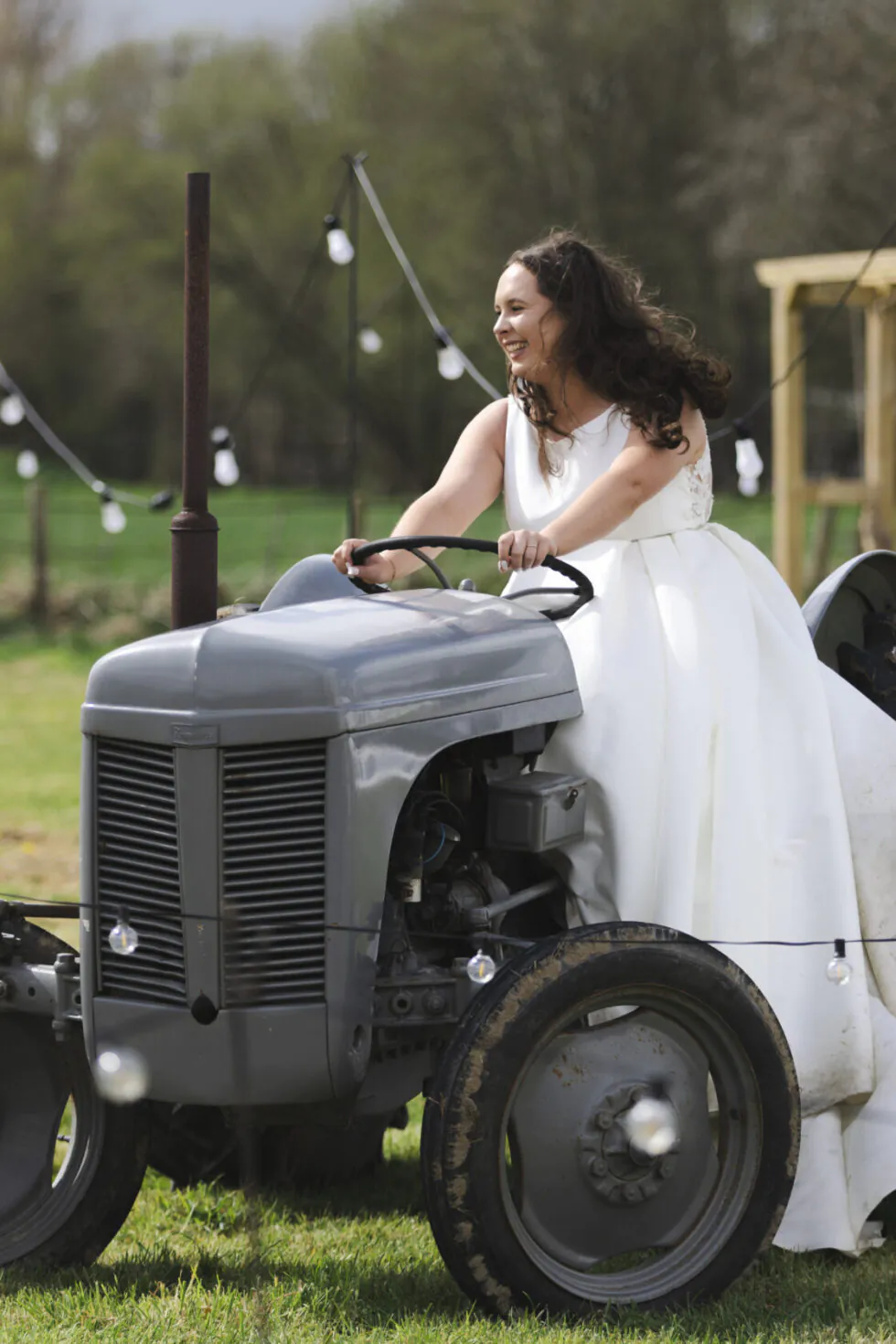 Bride vintage tractor